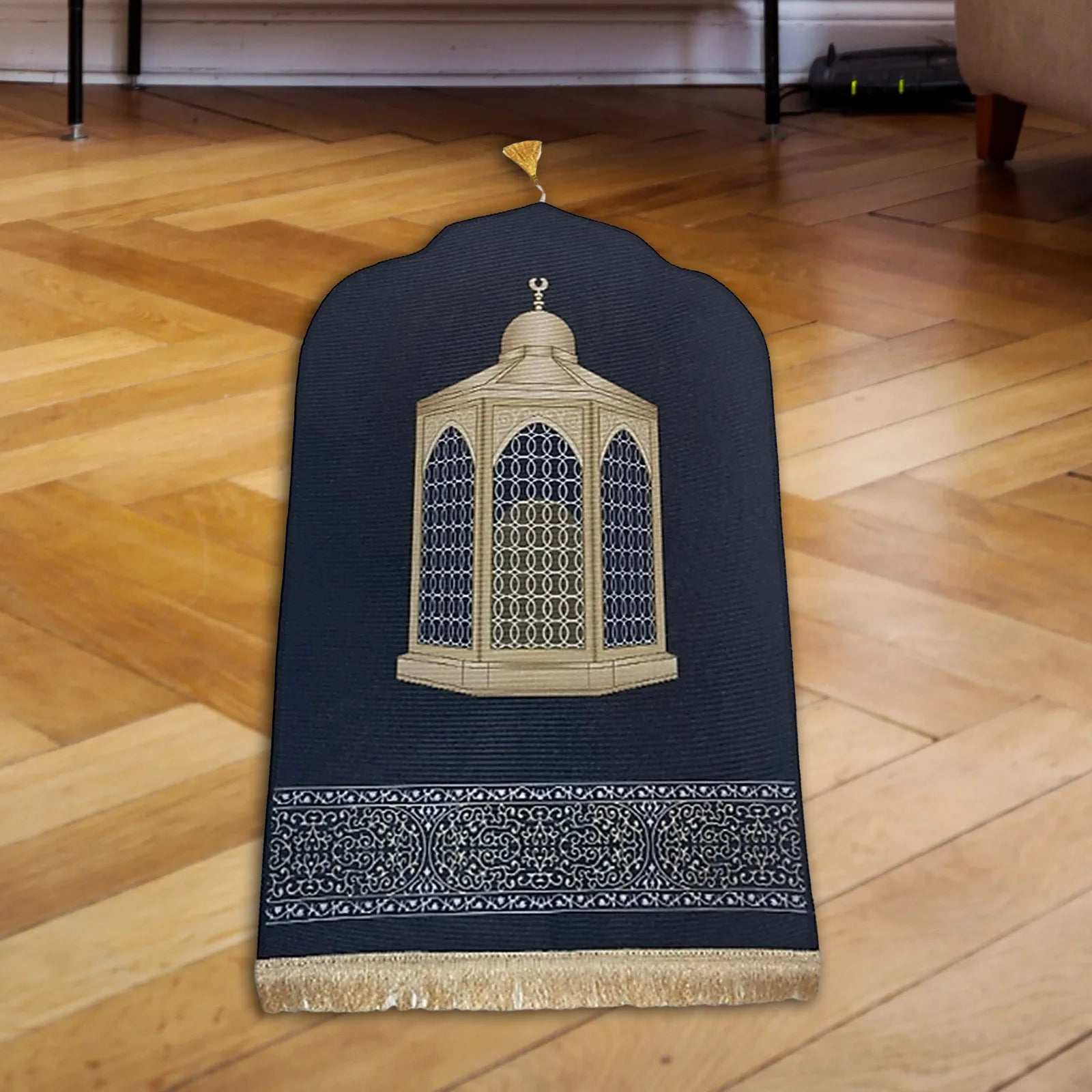 Traditional Muslim Prayer Rug Flannel Carpet Worship Kneel Embossing Non-slip Mat