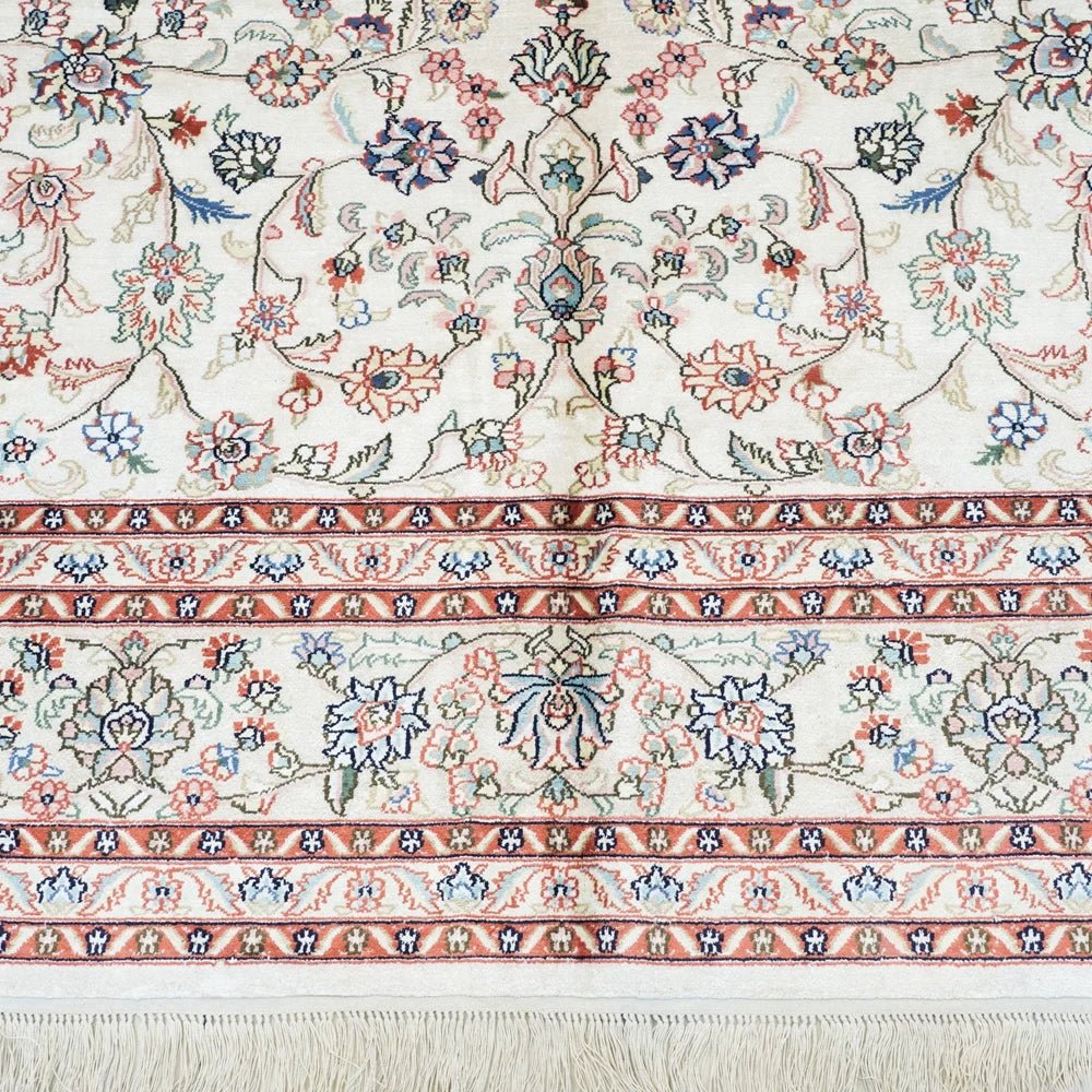 Traditional Persian White Vantage Antique Silk Area Rug - Home Decor