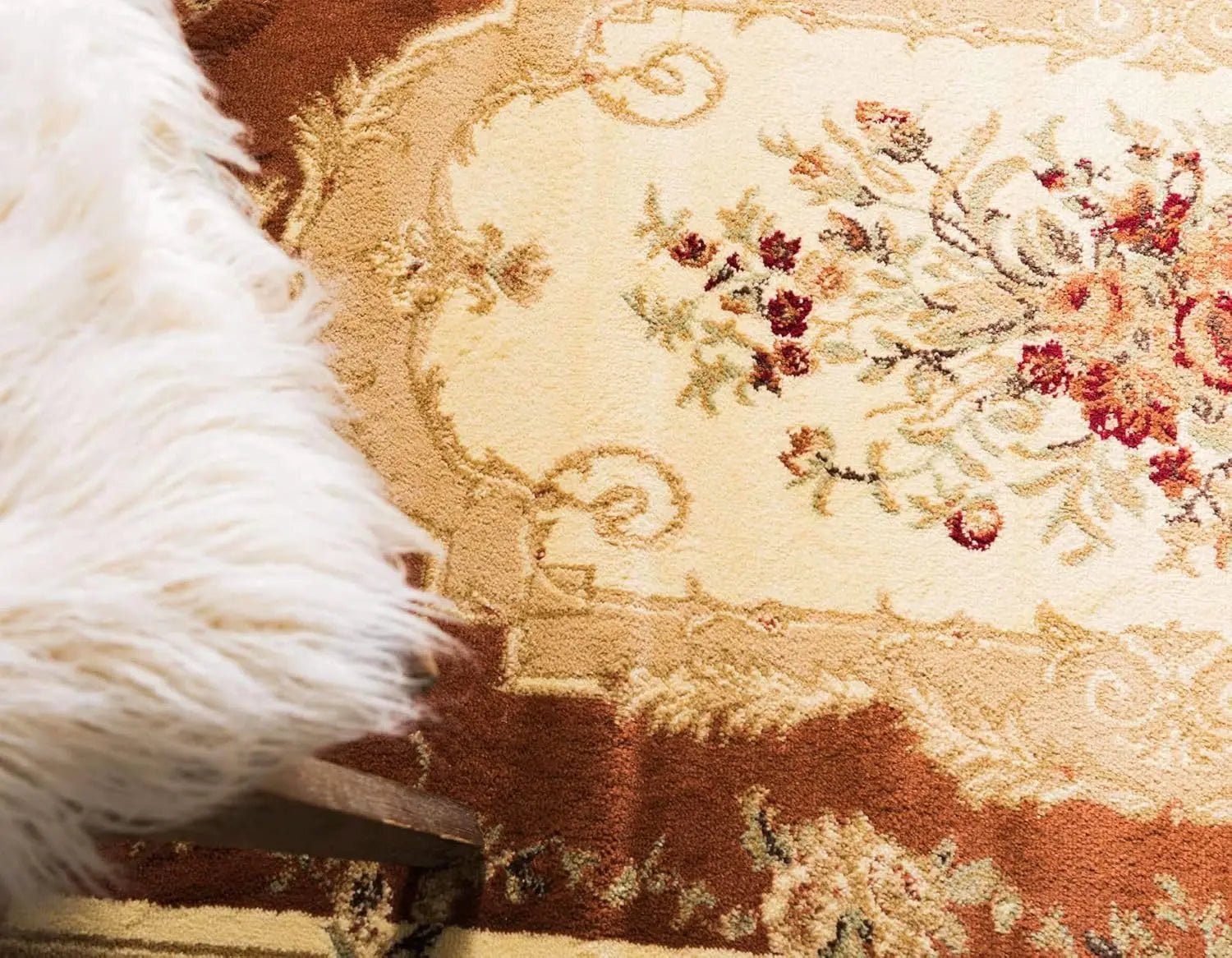 Unique Loom Versailles Collection Traditional Classic Floral Motif Area Rug