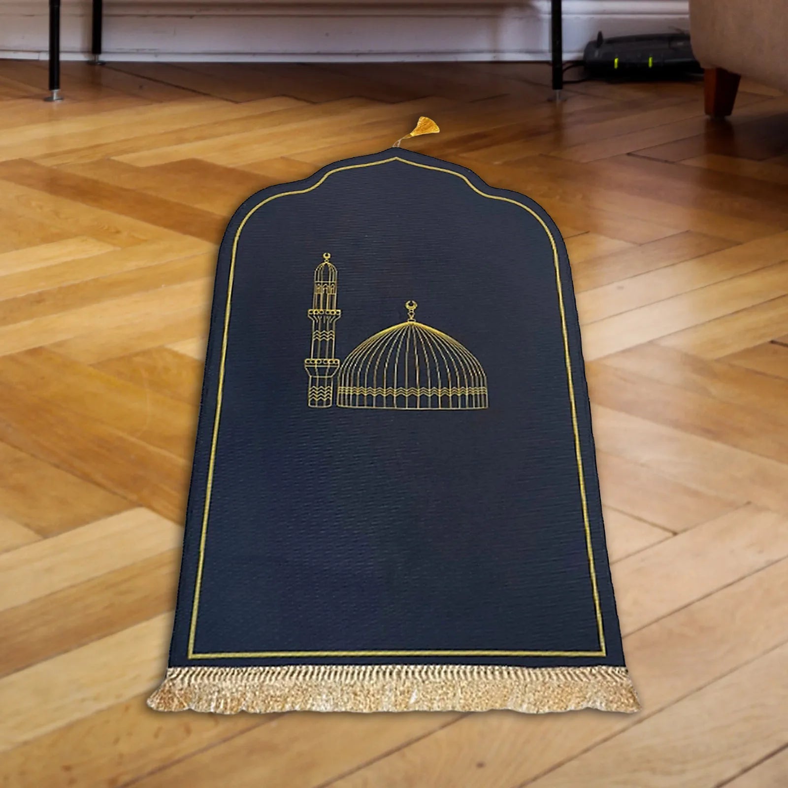 Traditional Muslim Prayer Rug Flannel Carpet Worship Kneel Embossing Non-slip Mat