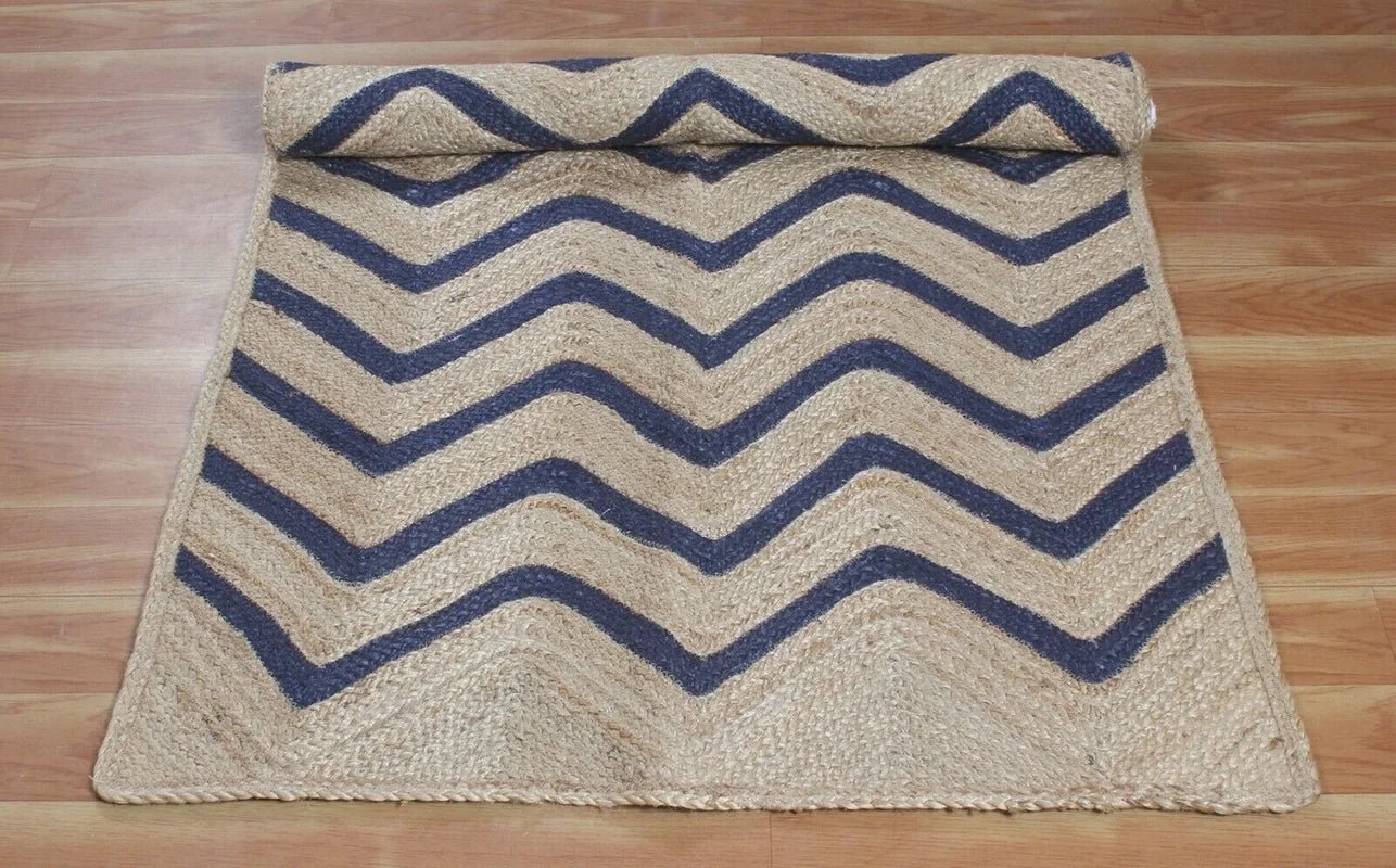 Hand Braided Style Rug Outdoor or Indoor 6x9 Feet Home Dining Room