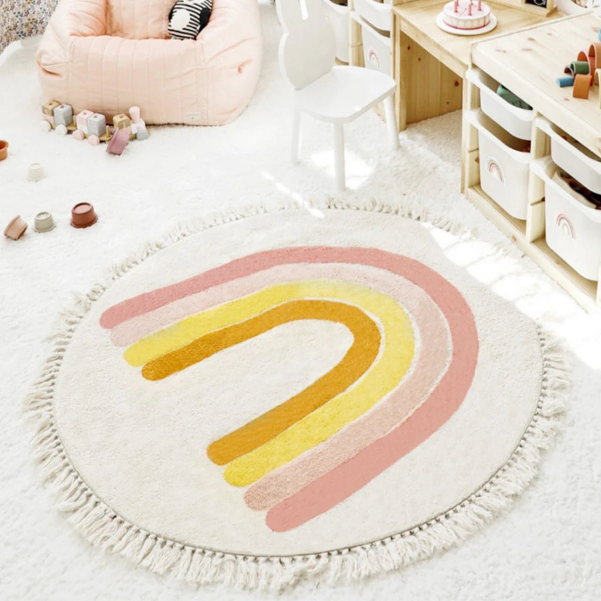 Cute Round Bedroom Rug For Kids Room - Machine Washable